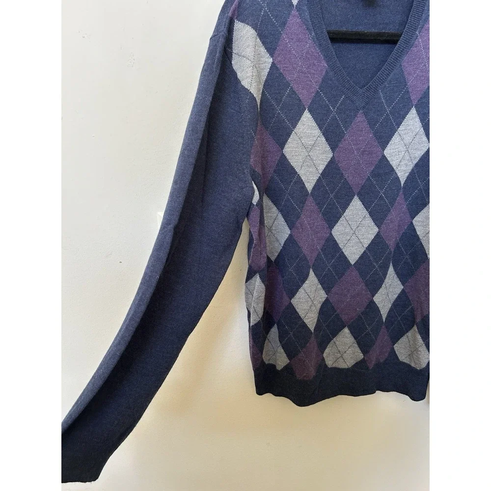 Banana Republic 100% Merino Wool Argyle Sweater L Navy V-Neck Preppy Academia